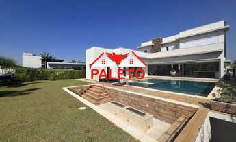 Imagem: Casa de luxo alto padrão com 6 suítes