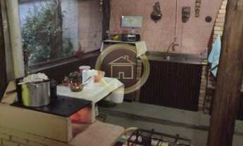 Imagem 7: Casa 05 dormitórios, piscina, espaço gourmet com churrasqueira e fogão a lenha, nos Ingles