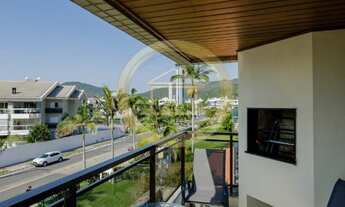 Imagem 2: Apartamento de 04 dormitórios a 50 metros da Praia Brava