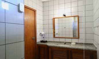 Imagem 3: Casa tipo Duplex com 3 dormitórios próxima ao mar na Praia Brava