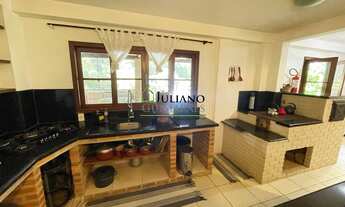 Imagem 7: ÓTIMA CASA com 200m2 em um TERRENO com 7.700m2 À VENDA em Anitápolis/SC