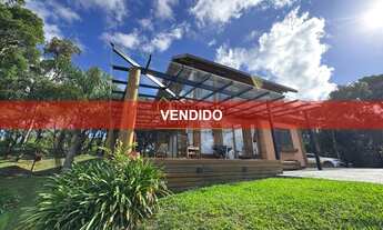 Imagem: CASA á venda em CONDOMÍNIO FECHADO em