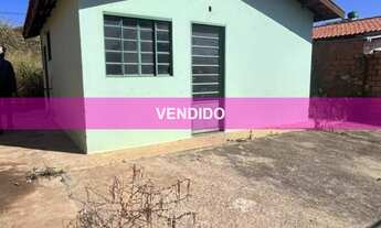 Imagem: CASA RESIDENCIAL em BOTUCATU - SP, SANTA