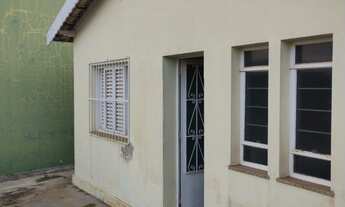 Imagem 3: CASA RESIDENCIAL em BOTUCATU - SP, CENTRO