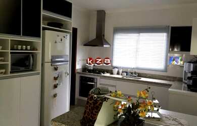 Imagem 7: Casa de luxo em condomínio: 4 quartos, 3 suítes, 2 salas e 230m² em Valinhos-SP. Venha con