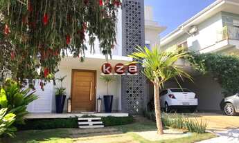 Imagem 2: Casa em Condomínio de Alto Padrão à Venda em Valinhos-SP, Bairro Nações: 3 Quartos, 3 Suít