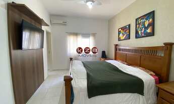 Imagem 3: Casa de Luxo em Condomínio na Vila Capuava, Valinhos-SP: 3 Quartos, 2 Suítes, 2 Salas, 4 B