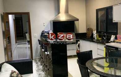 Imagem 3: Casa para venda no Condomínio Portal do Jequitibá em Valinhos-SP: 3 quartos, 3 suítes, 1 s