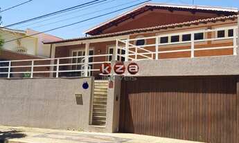 Imagem 2: Oportunidade única: Casa à venda em Valinhos-SP, no Jardim Celani, com 3 quartos, suíte, 3