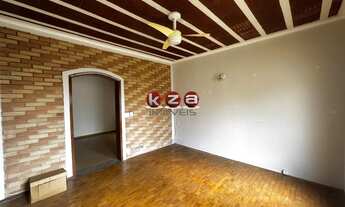 Imagem 6: Imperdível casa comercial à venda em Valinhos-SP, Vila Clayton, a poucos metros da Avenida