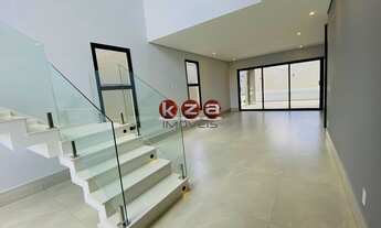 Imagem 4: Casa a venda no condomínio Montalcino: 3 quartos, 3 suítes, 2 salas, 4 banheiros, 2 vagas