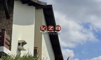 Imagem 7: Imperdível! Casa à venda em Valinhos-SP, bairro Parque Nova Suíça, com 558m² construção e