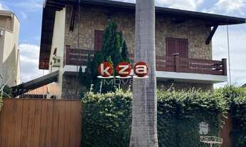 Imagem 5: Imperdível! Casa à venda em Valinhos-SP, bairro Parque Nova Suíça, com 558m² construção e