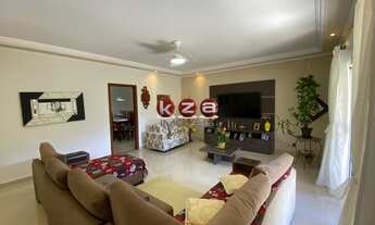 Imagem 6: Chácara à venda em Valinhos-SP, Chácaras Alpina: 3 quartos, 1 suíte, 2 salas, 3 banheiros