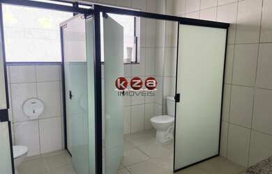 Imagem 7: Aluguel de Prédio Comercial de Alto Padrão em Valinhos-SP, Parque Nova Suíça: 4 banheiros