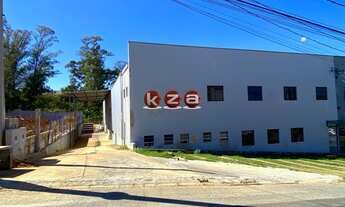 Imagem 3: Galpão Industrial em Condomínio para Locação em Valinhos-SP: 3 Salas, 4 Banheiros, 4 Vagas