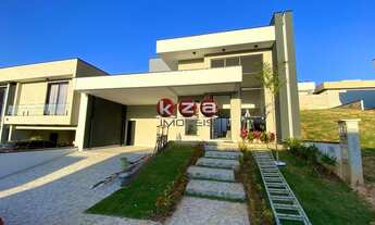 Imagem: Casa de alto padrão à venda em Valinhos-SP