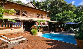 Imagem: Casa de luxo em condomínio à venda em