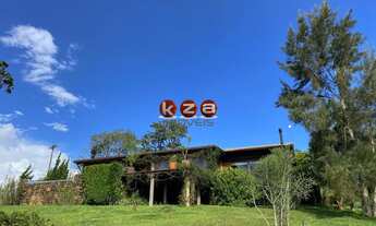 Imagem: Imperdível Casa de Luxo com 4 Suítes e