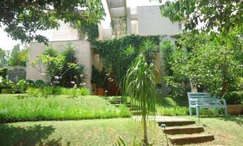 Imagem: Casa de luxo em condomínio exclusivo com