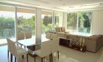 Imagem: Imóvel de luxo no Parque Lausanne Casa