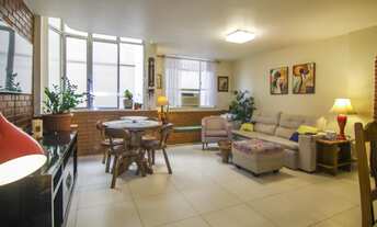 Imagem 3: Apartamento à venda em Copacabana-RJ: 2 quartos, 1 suíte, 2 salas, 3 banheiros e 90m² de á