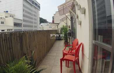 Imagem 2: 5 dormitórios na Rua Gustavo Sampaio