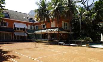 Imagem 4: MANSÃO NO ITANHANGÁ EM CONDOMÍNIO FECHADO COM QUADRA DE TENIS