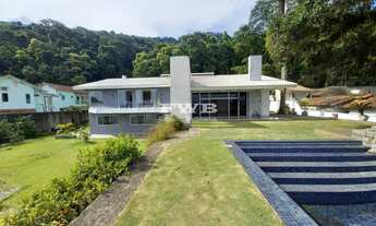 Imagem: Casa alto padrão em Angra dos Reis/Frente