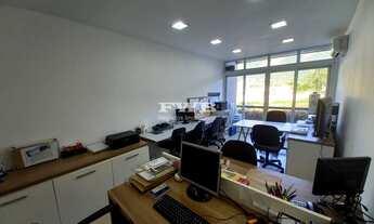 Imagem 5: SALA COM VISTA PEDRA DA GAVEA - PORTARIA 24 HORAS - SOL DA MANHA