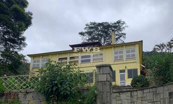 Imagem: VENDO BELA CASA GOLF TERESÓPOLIS