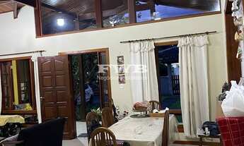 Imagem: CASA COM 3 QUARTOS A VENDA EM GUAPIMIRIM