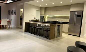 Imagem 4: MANSÃO DESLUMBRANTE NO CONDOMÍNIO DO LAGO DO COMARY EM TERESÓPOLIS