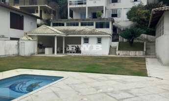 Imagem: CASA COM 5 SUÍTES A VENDA EM ANGRA DOS