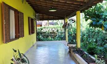 Imagem 2: CASA A VENDA EM ANGRA DOS REIS COM 3 QUARTOS E 250M²