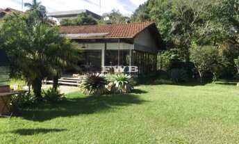 Imagem: MARAVILHOSA CASA NA PARTE ALTA DE NOVA FRIBURGO