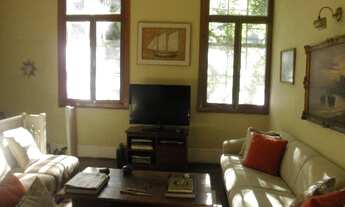 Imagem 5: EXCELENTE CASA (COMERCIAL OU RESIDENCIAL) 3 QUAROS EM OTIMO LOCALIZAÇÃO EM PETRÓPOLIS