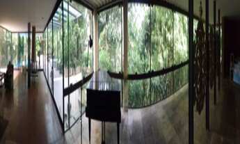 Imagem 4: CASA DE CELEBRIDADE COM QUADRA DE TENIS EM CONDOMINIO FECHADO NO ALTO GÁVEA