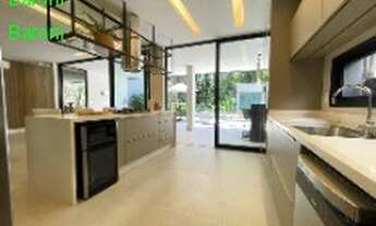 Imagem 5: Imperdível Casa de Luxo na Riviera, Bertioga-SP: 6 Quartos, 6 Suítes, 3 Salas, 8 Banheiros