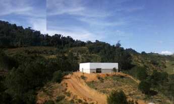 Imagem: Galpão Industrial com 1.080 m² para locação