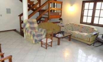 Imagem 2: Casa à venda em Porto Alegre-RS, Parque Santa Fé: 3 quartos, 1 suíte, 2 salas, 4 banheiros