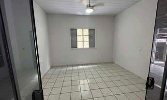 Imagem 2: Casa residencial para Locação na Av. Hilario Figueiredo, Santo Hilário, Goiânia