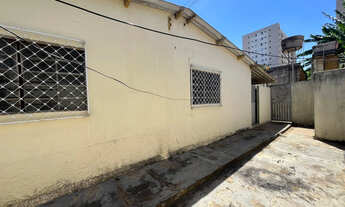 Imagem 4: Conjunto de 6 kitinetes na Rua Coronel Luiz Sampaio, Vila Rosa, Goiânia, ao lado do Assai