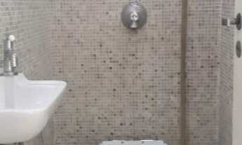 Imagem 7: 1 banheiros na Avenida Venezuela