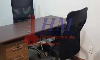 Imagem: Rua da Alfandega, Sala de 25 m2 toda reformada