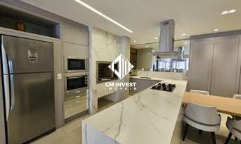 Imagem 4: Excelente Apartamento com 130 metros privativos e vista livre distribuidos em 3 Quartos e