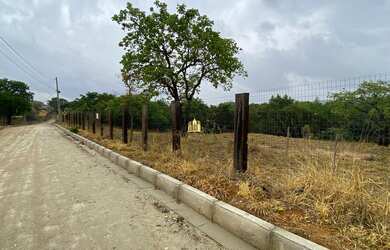 Imagem 2: Terreno no Condomínio Nova Andiroba em Esmeraldas - A 4 km da BR 040