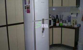 Imagem 6: Sobrado com 2 suítes e 4 vagas