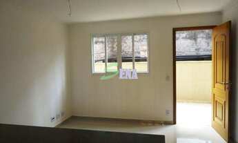 Imagem 4: Casa de Condomínio com 2 suítes, 3 vagas cobertas e churrasqueira!!!