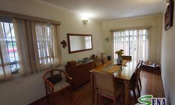 Imagem 7: Casa térrea ampla e com quintal e corredor lateral!